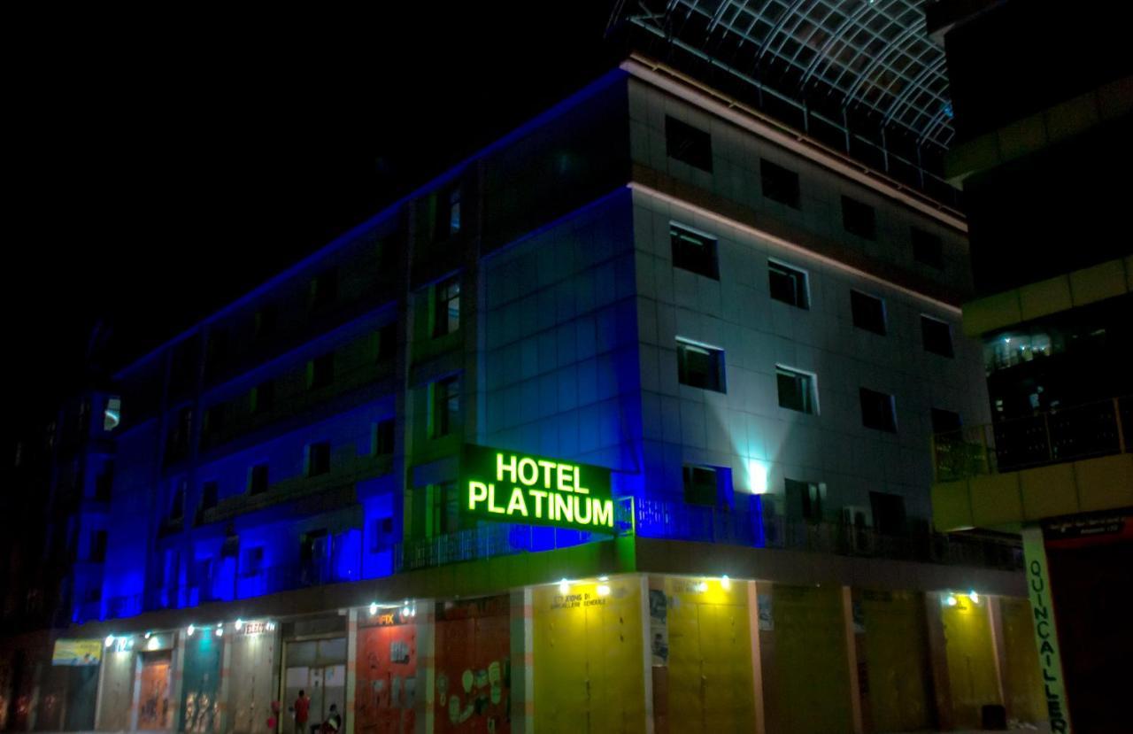 Hotel Platinum Кіншаса Екстер'єр фото